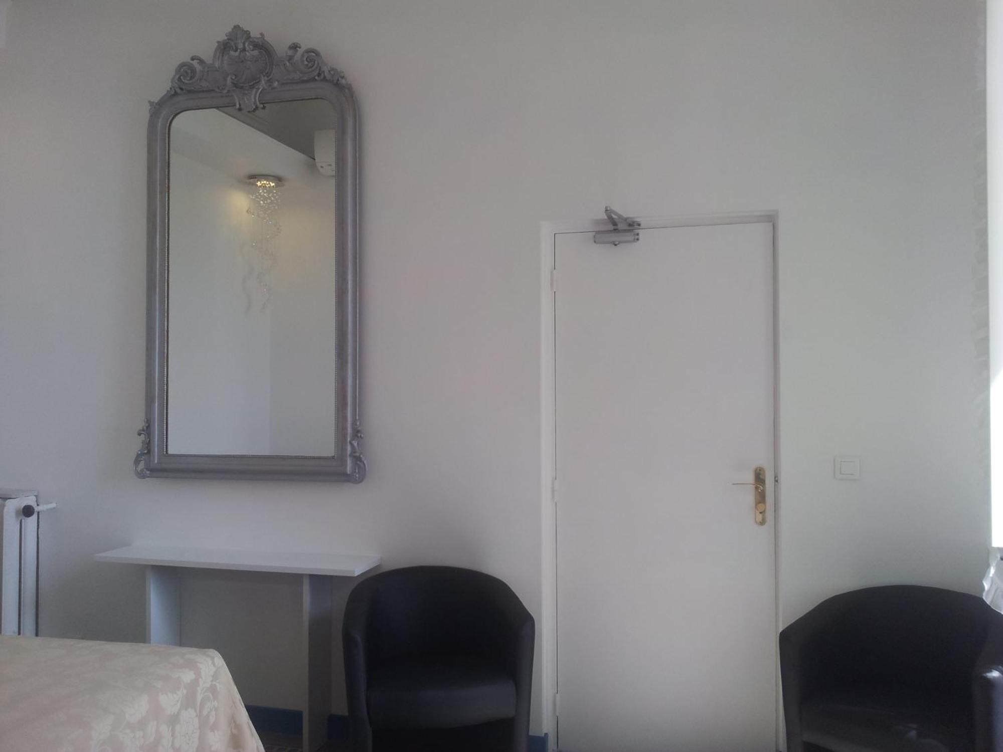Hotel Cresp Nice Oda fotoğraf